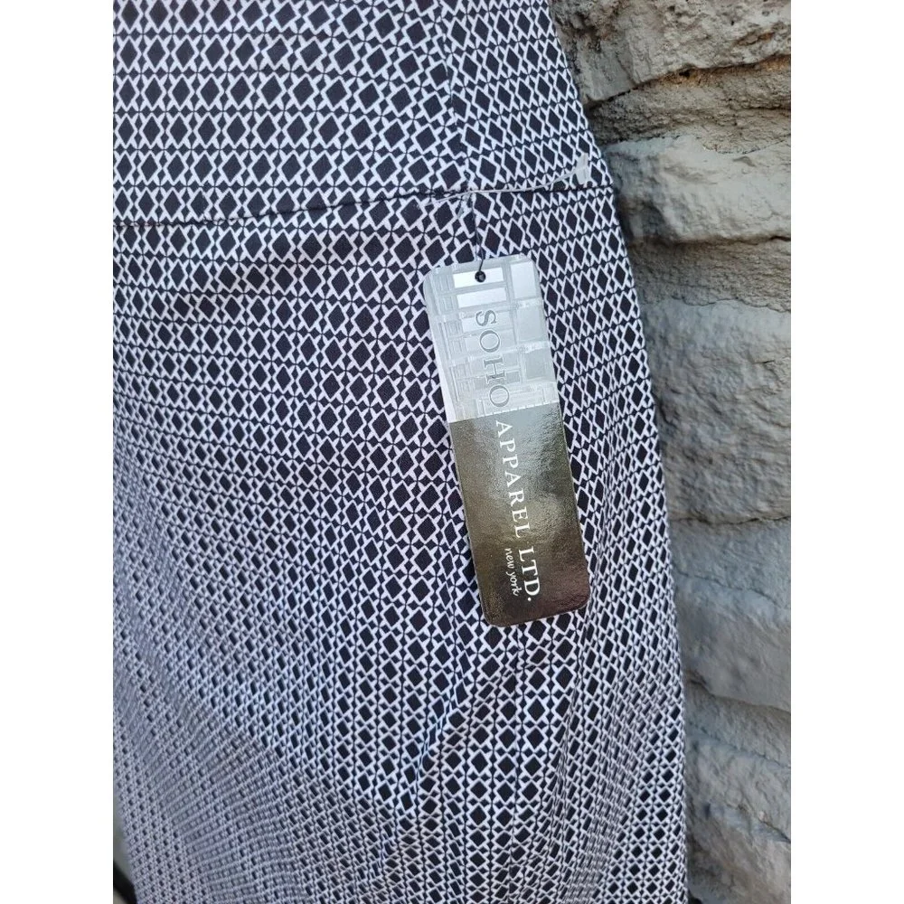 NWT Soho Apparel Black & White High Waisted Geometric Pencil Skirt Size Small